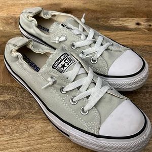 Slip on converse size 9